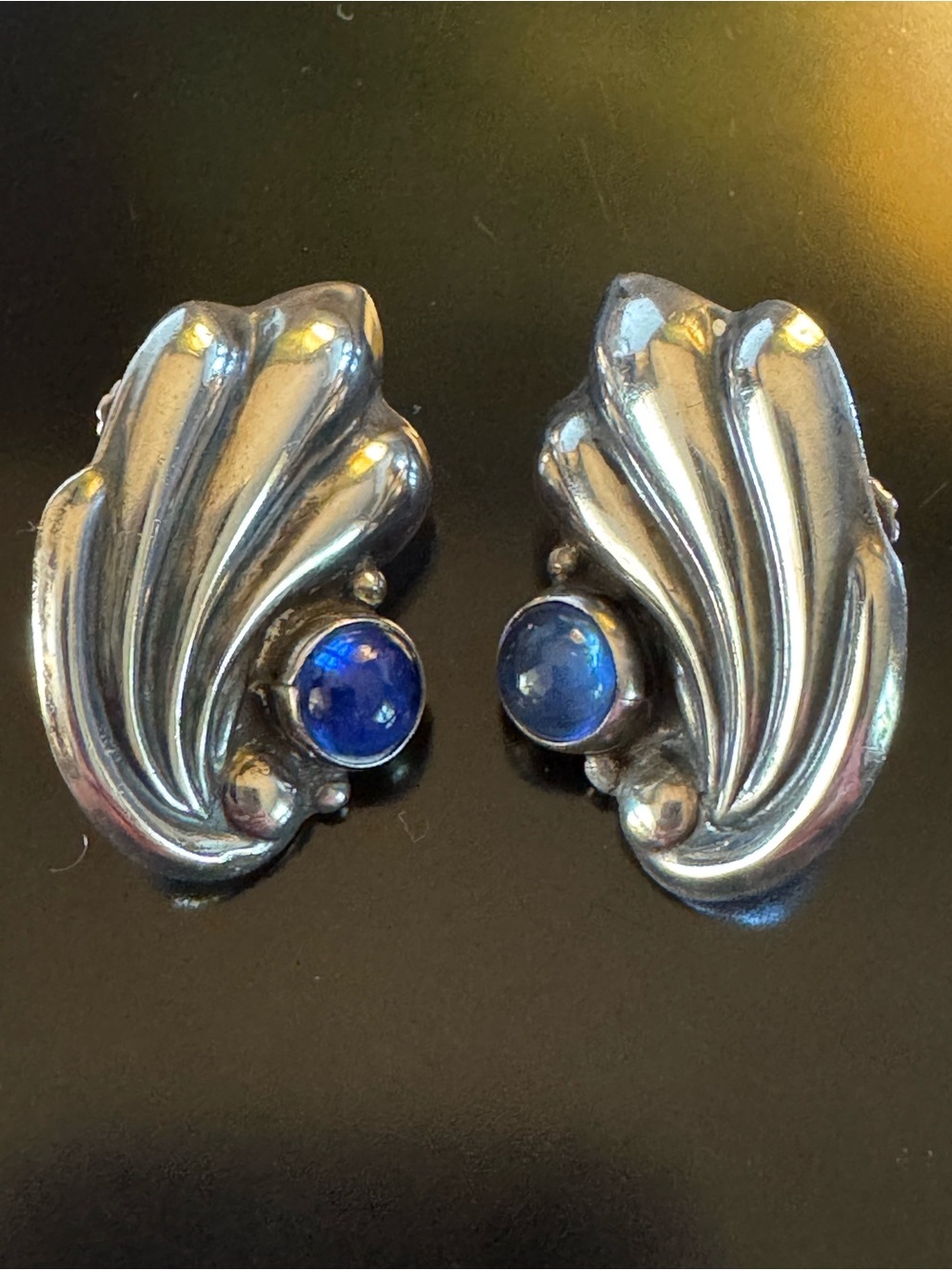 Vintage Mexican Sterling Silver Blue Stone Screw Back Earrings - Modernist